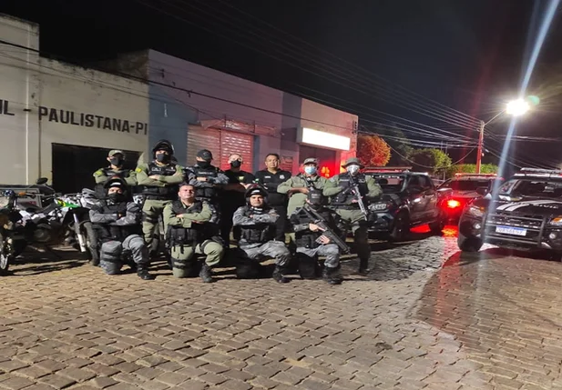 Policiais de Paulistana