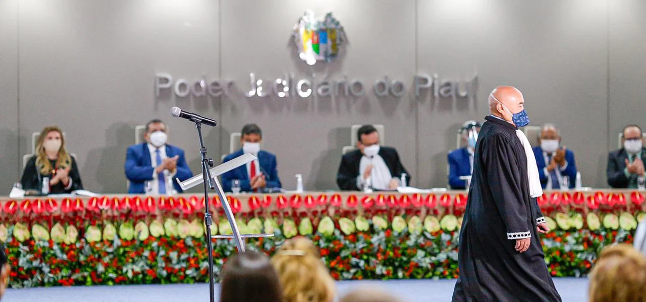 Posse do desembargador José Ribamar Oliveira como presidente do Tribunal de Justiça