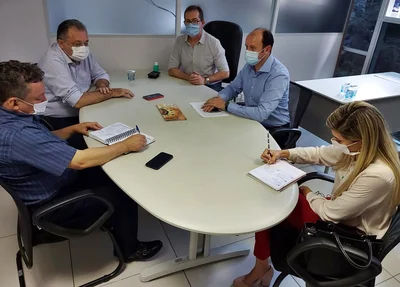 Reunião na Sesapi