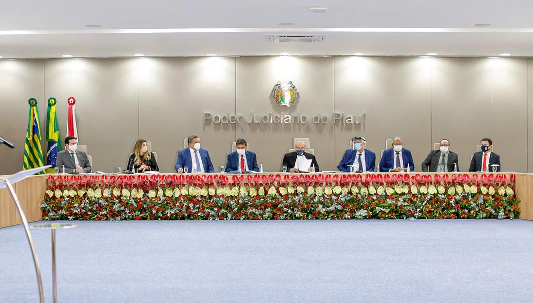 Ribamar Oliveira é empossado presidente do Tribunal de Justiça do Piauí