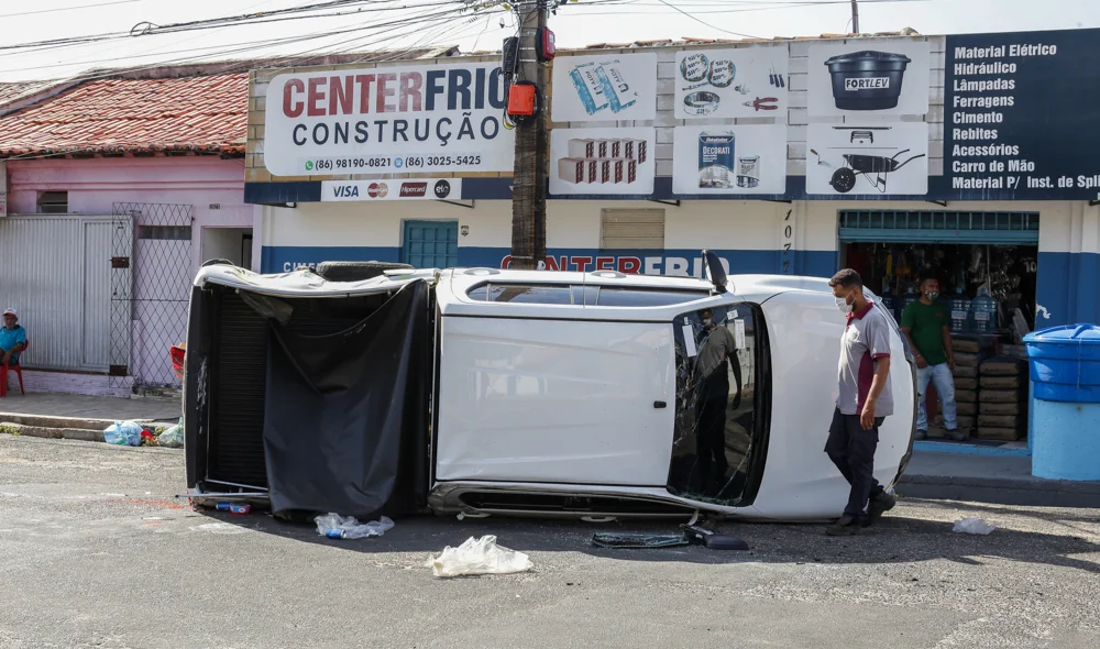 Acidente aconteceu nesta quinta