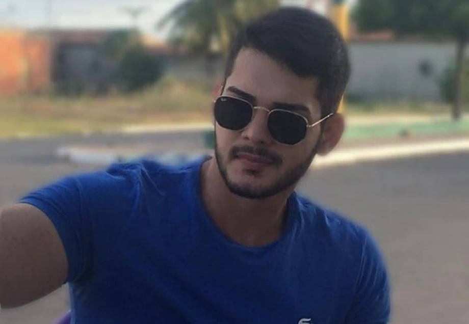 Amós Ribeiro