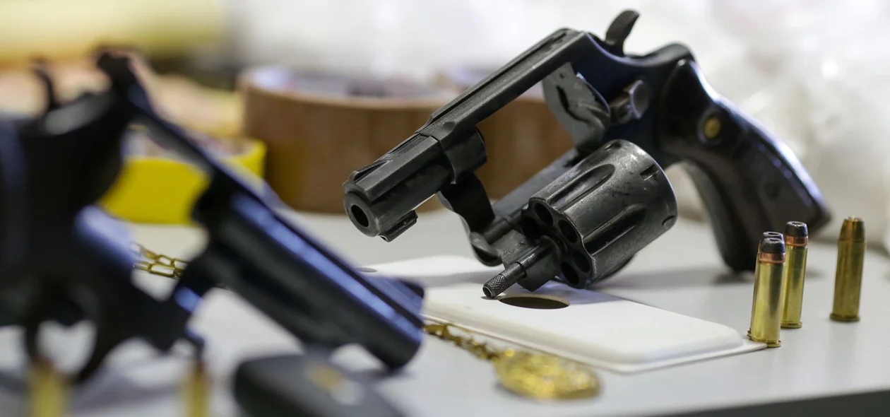 Armas que estavam em posse dos presos