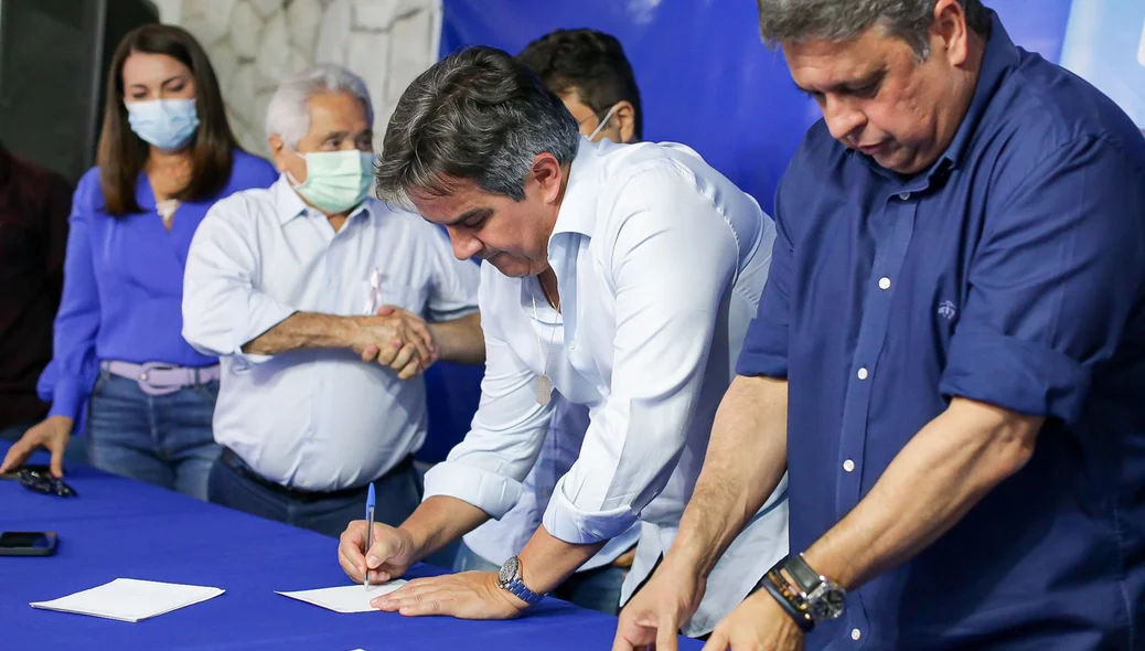Ciro Nogueira homologa a filiação de Tadeu Maia no Progressista