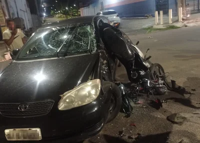 Colisão entre carro e moto deixa homem morto no Porto Alegre