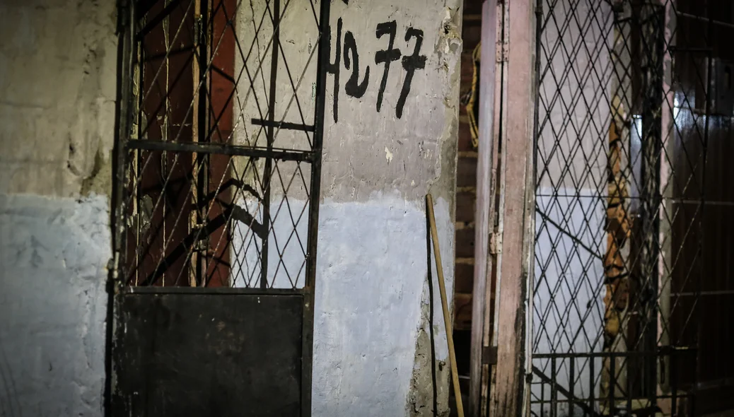 Corpo da vítima estava dentro de casa
