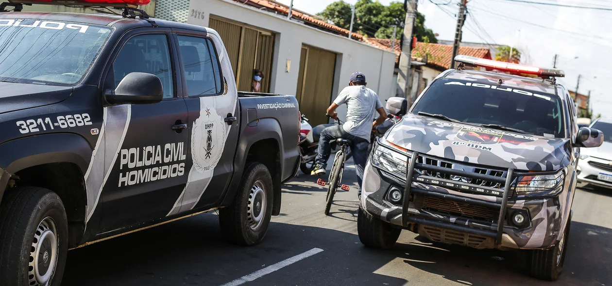 Delegacia de homicídios e polícia militar