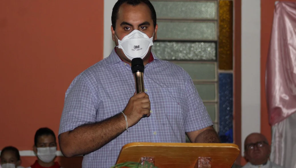 Deputado Georgiano Neto participou da missa