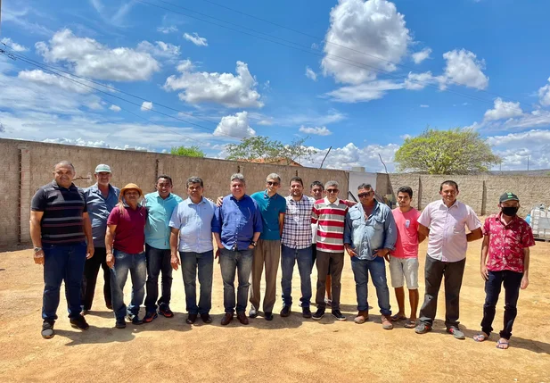 Deputado Júlio Arcoverde visita municípios piauienses