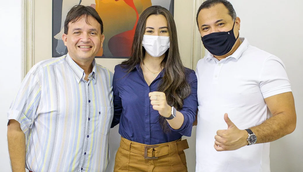 Dr. Betinho. Fernanda Gomes e Evaldo Gomes