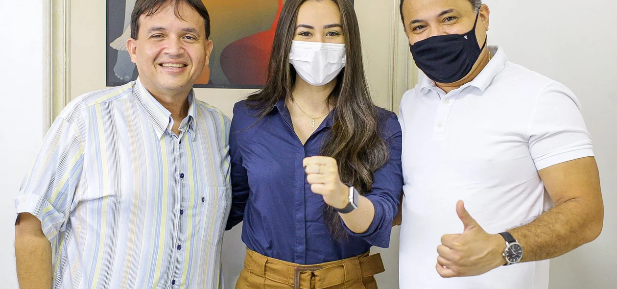 Dr. Betinho. Fernanda Gomes e Evaldo Gomes