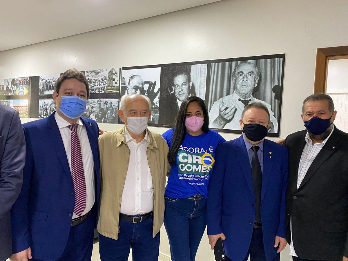 Evandro Hidd assume presidência do PDT no Piauí