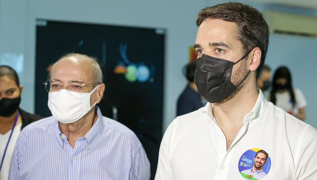 Ex-prefeito Silvio Mendes ao lado do governador Eduardo Leite