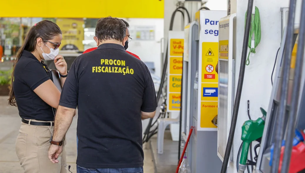 Fiscalização do Procon no terceiro posto