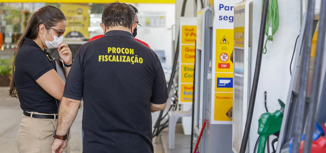 Fiscalização do Procon no terceiro posto
