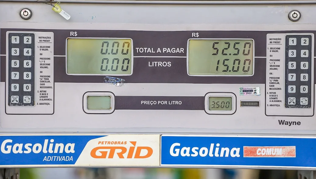 Gasolina foi vendida a R$ 3,50