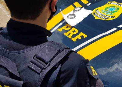 Mandados de prisão cumprido pela PRF