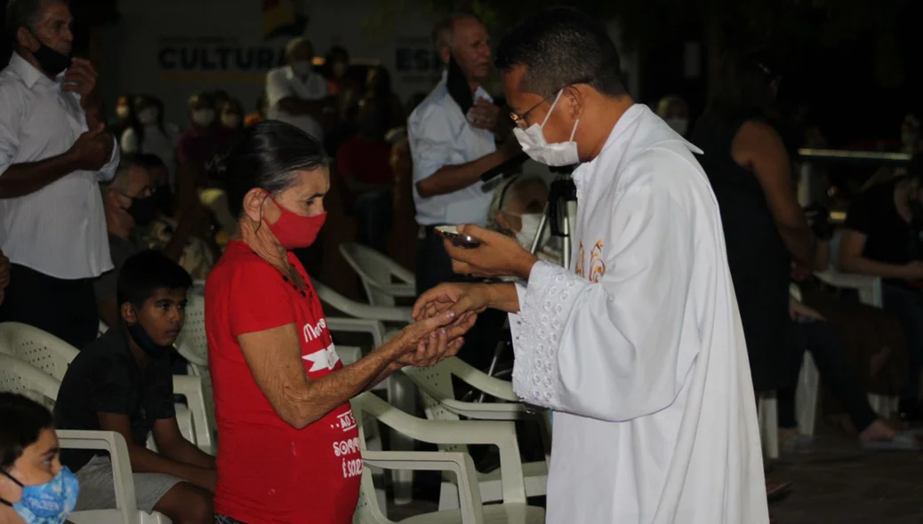 Missa em homenagem a Nossa Senhora de Nazaré