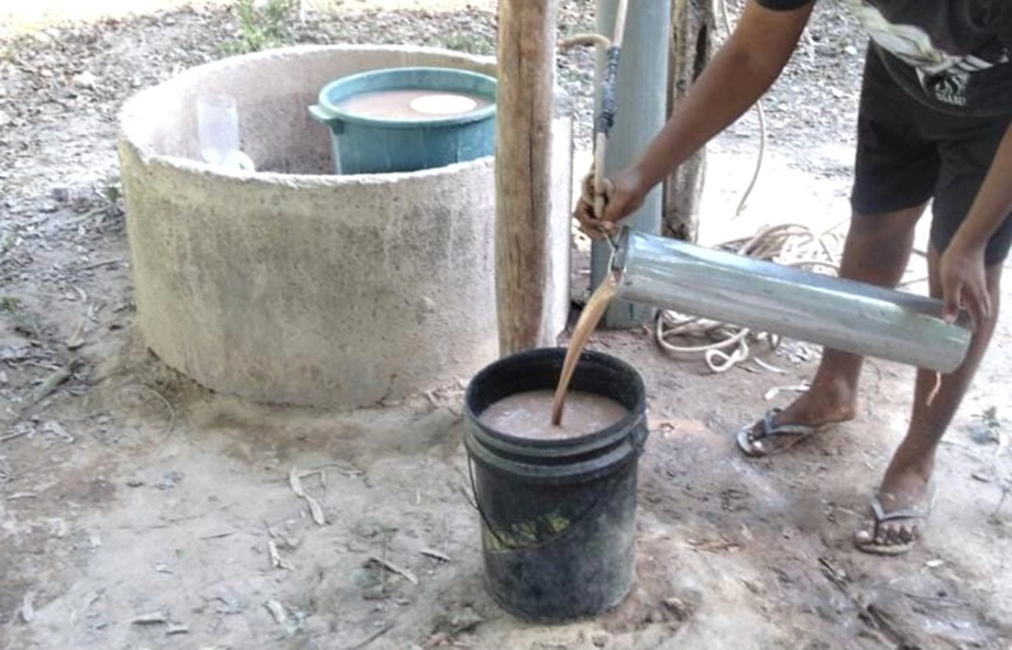 Morador denuncia água imprópria para consumo em União