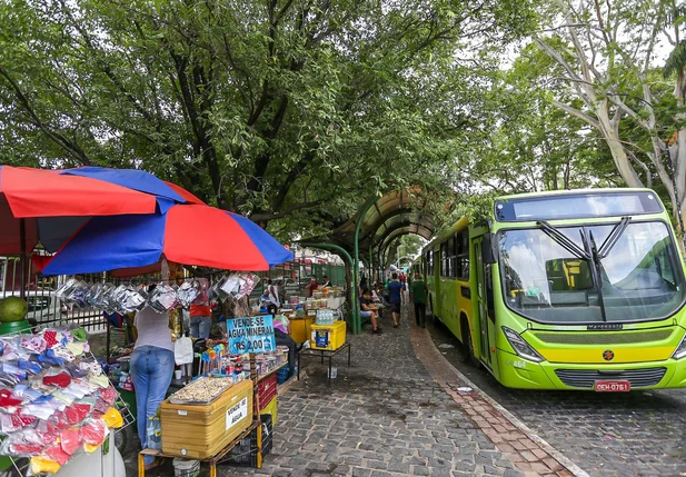 Movimentação durante greve dos ônibus em Teresina