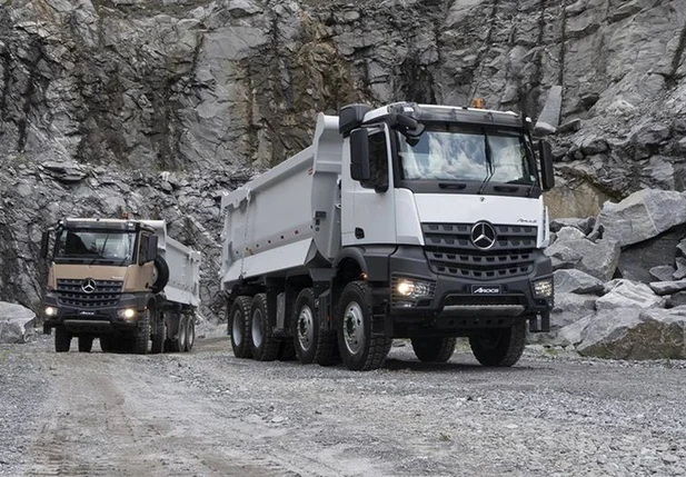 Novo caminhão Arocs, da Mercedes-Benz