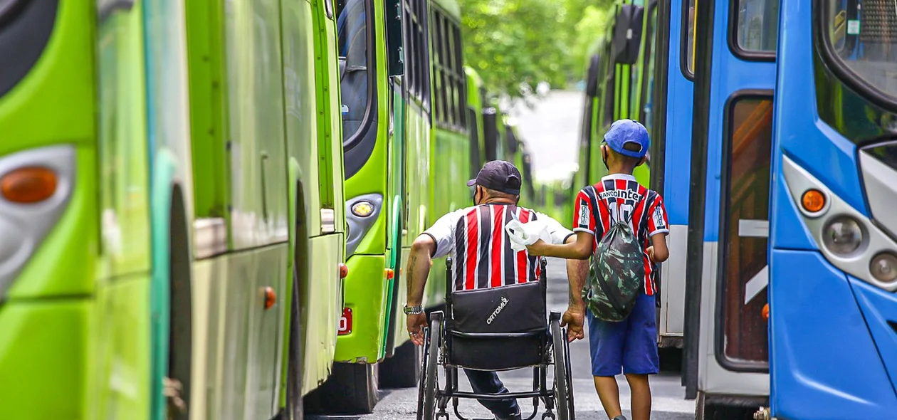 Ônibus de Timon também estão parados