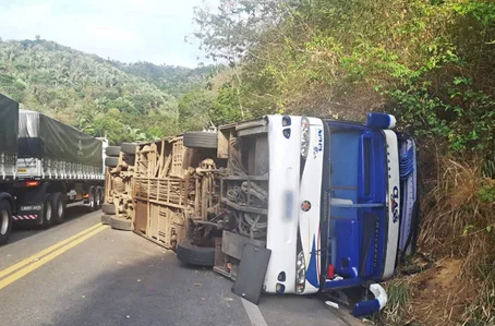 Ônibus envolvido na Serra do Tianguá