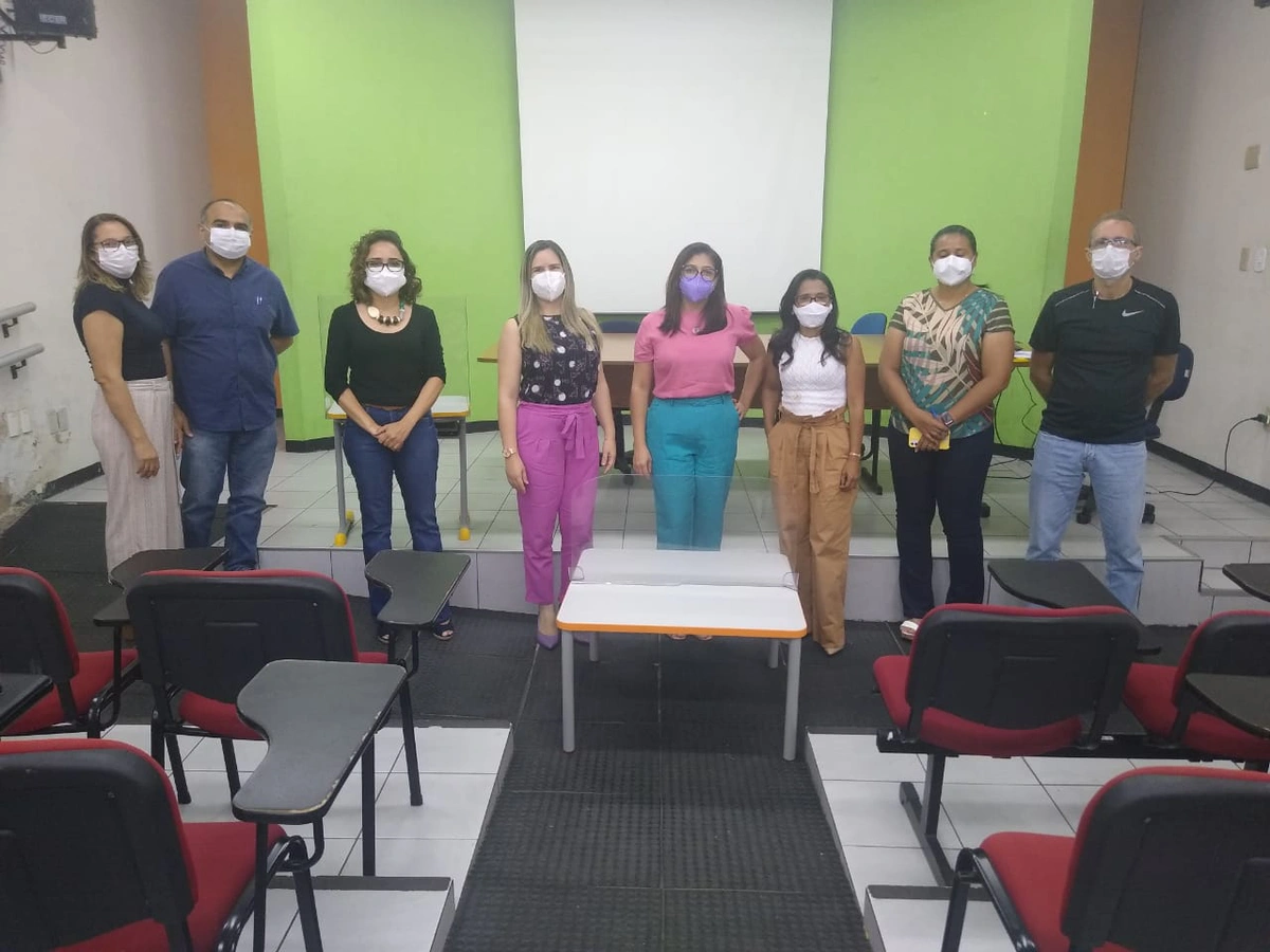 Parceria entre Semec e Vigilância Sanitária