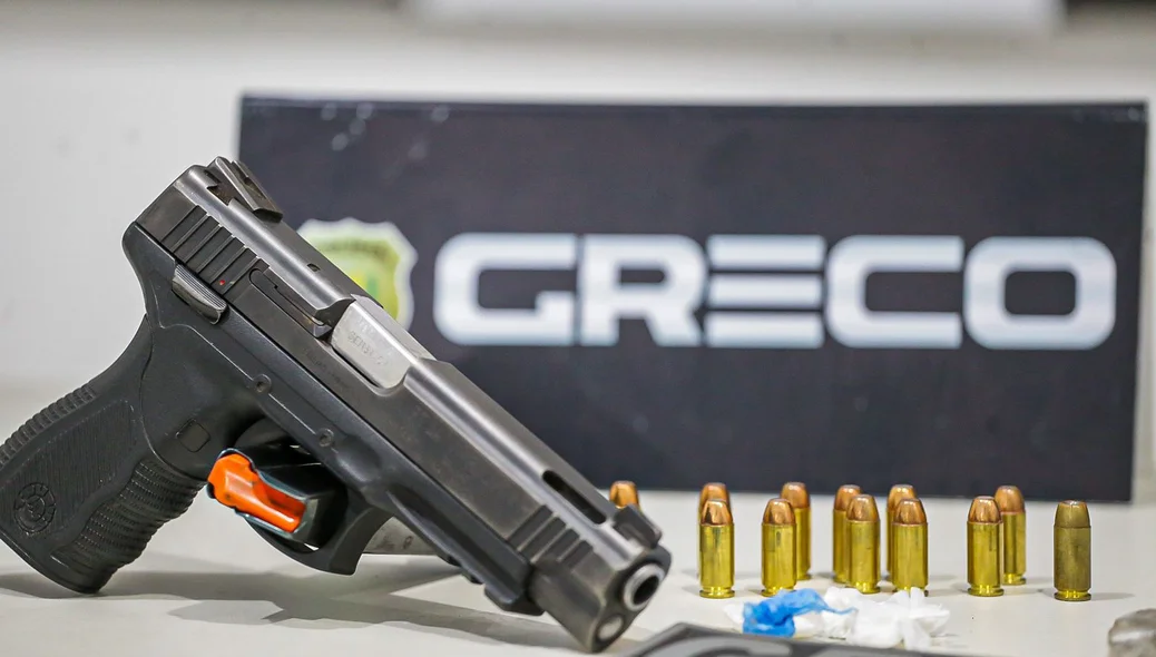 Pistola apreendida pelo GRECO