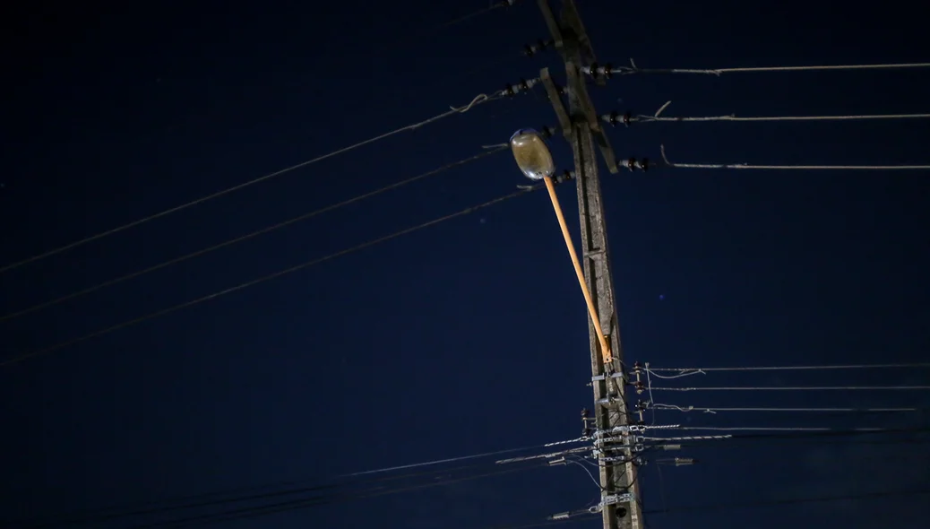 Poste de energia não funciona