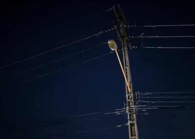 Poste de energia não funciona