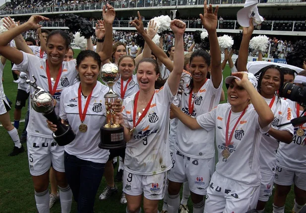 Santos é campeão da primeira edição feminina da Copa Libertadores da América.