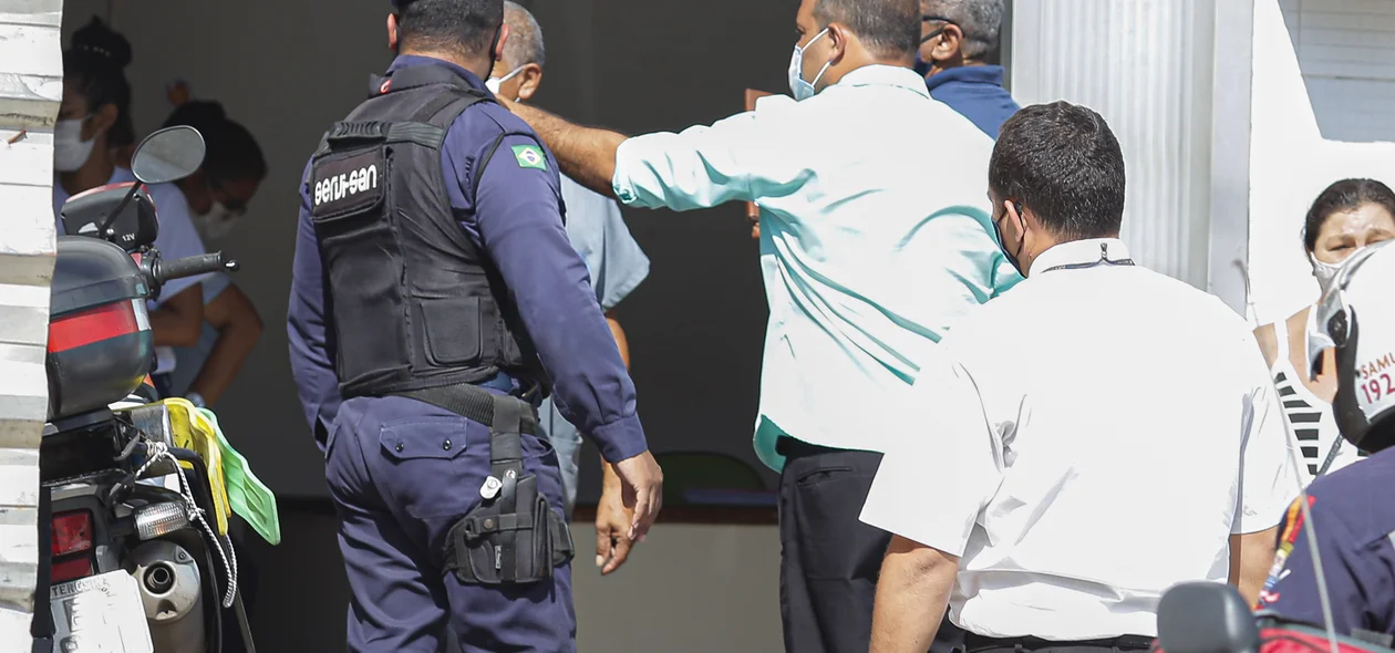 Vigilante baleado no centro da capital