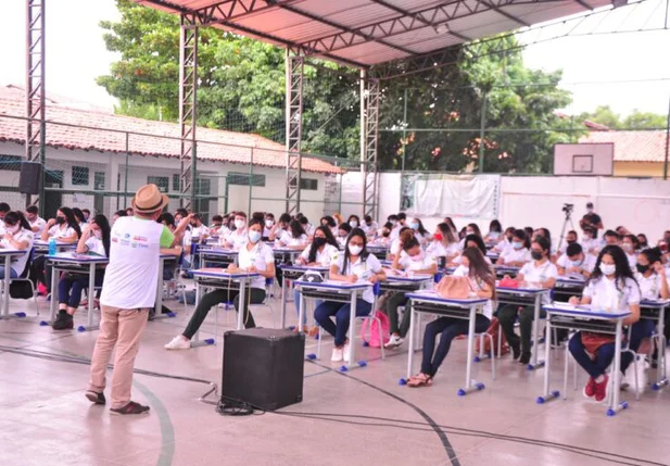 Zona Sul de Teresina recebe revisão do Pré-Enem Seduc