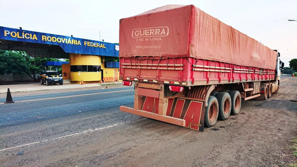 35 m³ de madeira ilegal transportada no MA