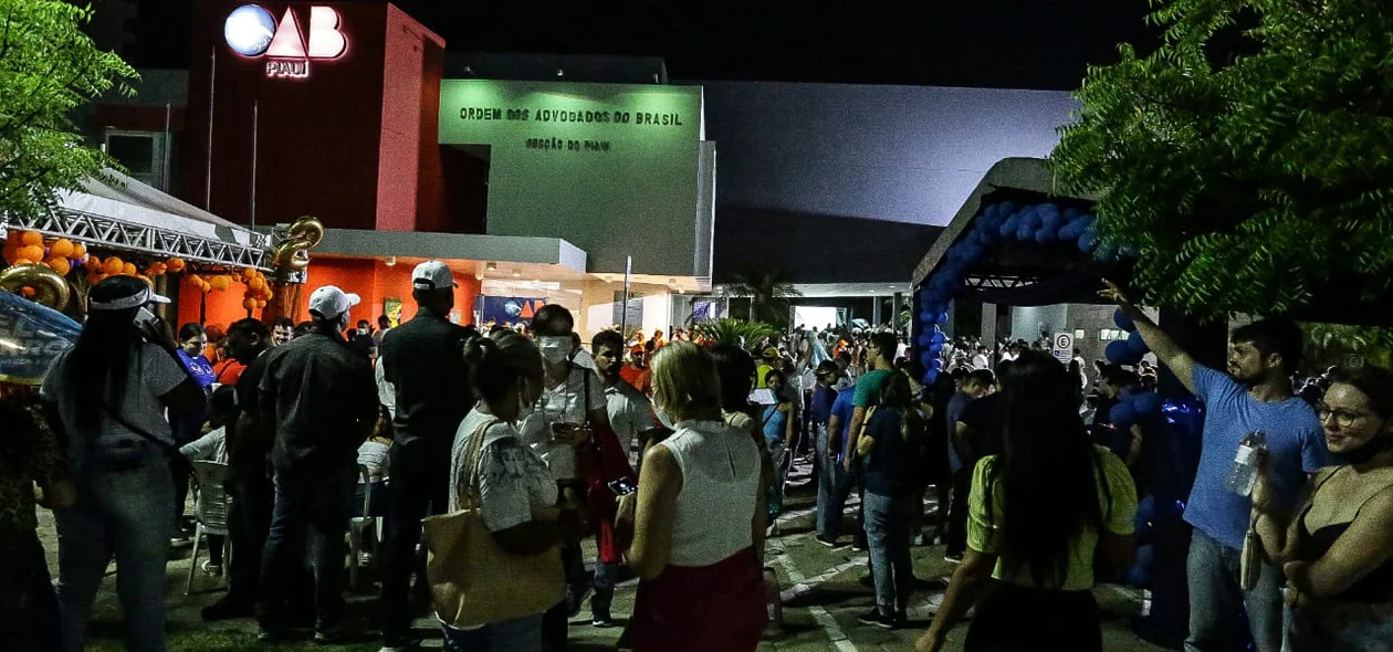 A votação era acompanhada na sede da OAB