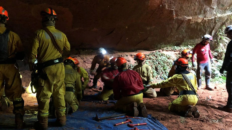 Após desabamento com mortes, prefeitura fecha 19 grutas em Altinópolis