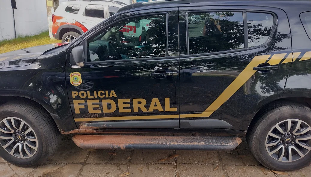 Carro da Polícia Federal em Teresina