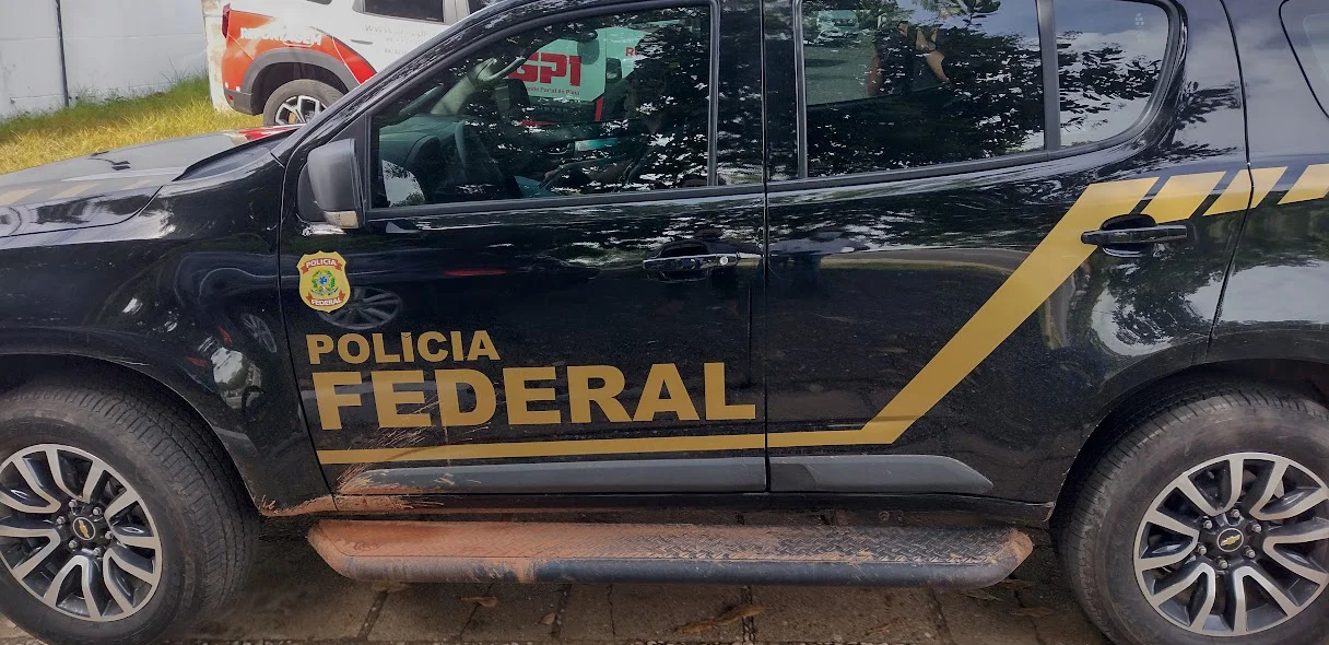 Carro da Polícia Federal em Teresina