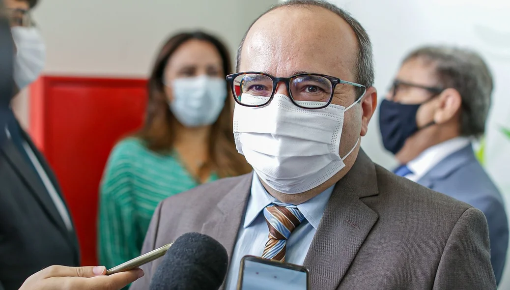 Defensor Erisvaldo Marques