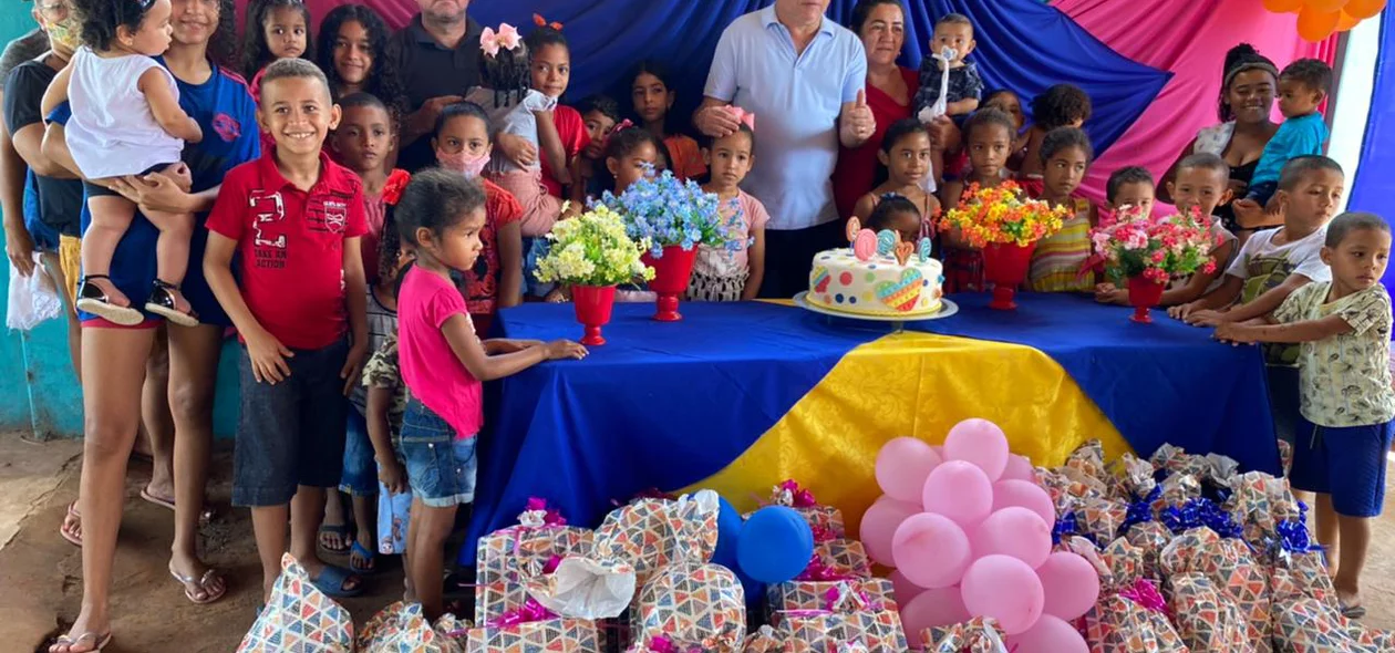 Deputado João Mádison particpou de festa das crianças em União