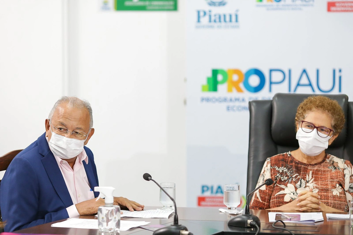 Dr. Pessoa e Regina Sousa