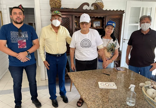 Dr. Pessoa visita Mão Santa