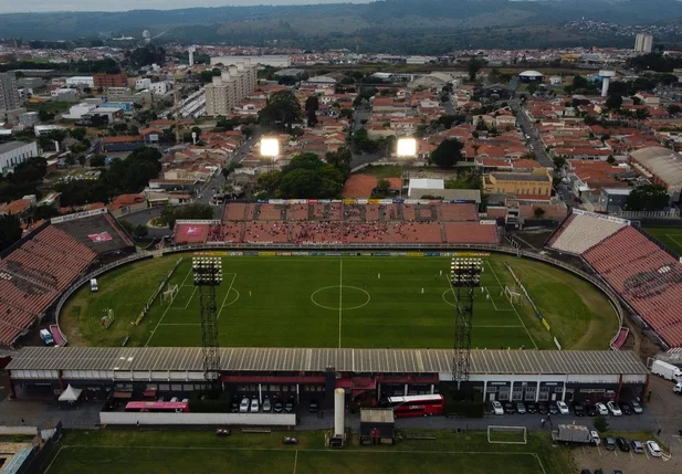 Estádio Novelli Júnior.