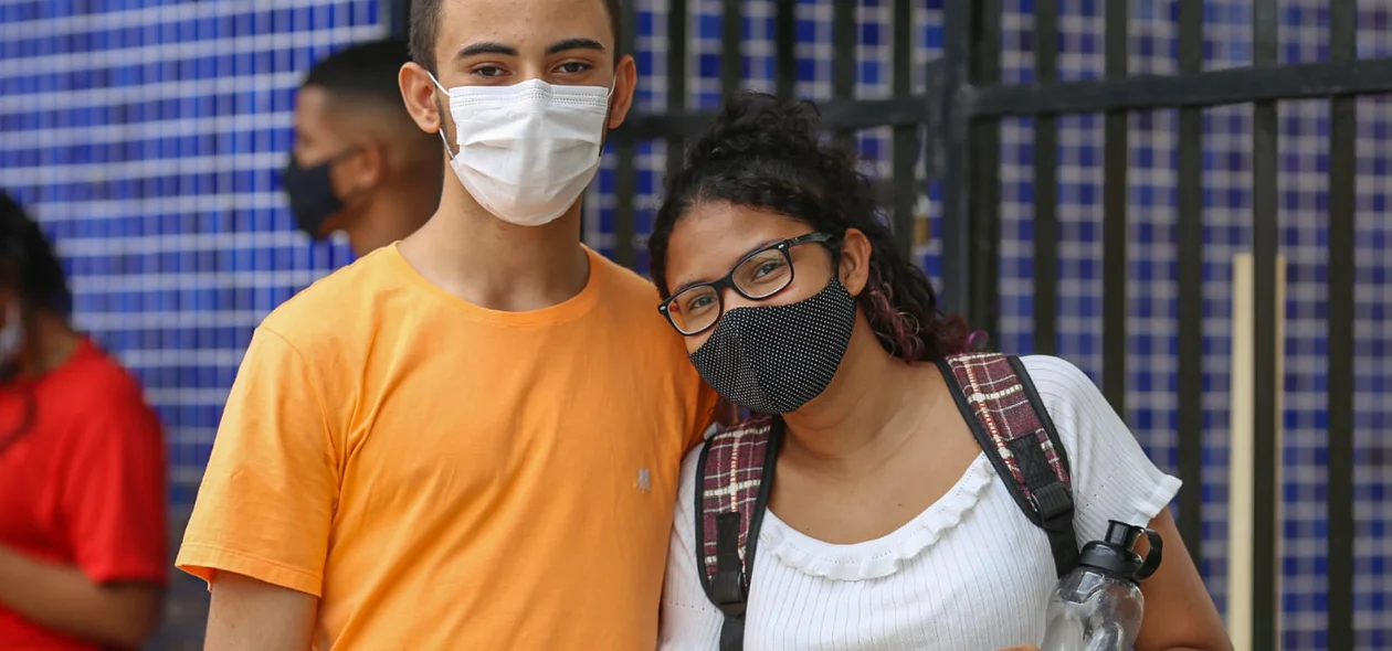 Estudantes ansiosos para a segunda etapa do Enem 2021