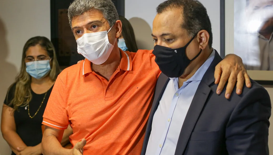 Evaldo Gomes e Caio Bucar