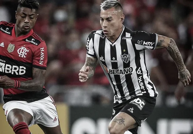 Flamengo fica distante do tricampeonato; Atlético-MG tem 96% de chance e coloca mão na taça.