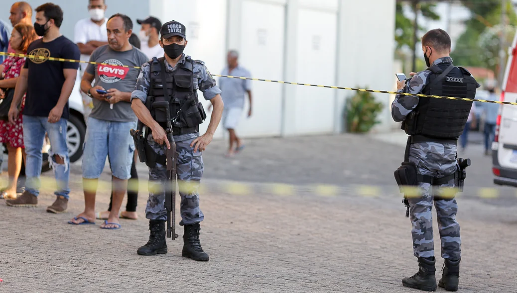 Força tática isolou a área