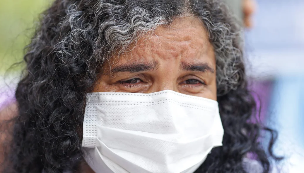 Mãe de Iarla Barbosa se emocionou
