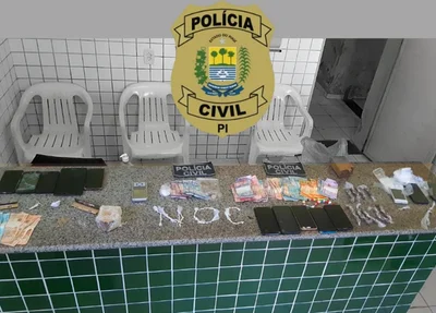 Material apreendido pela Polícia Civil na Operação Tóxicos